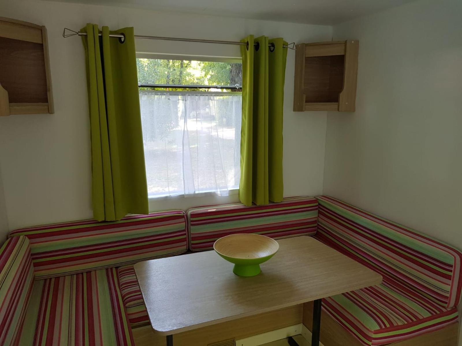 Gard Mobilhome Saint-Ambroix Exterior photo