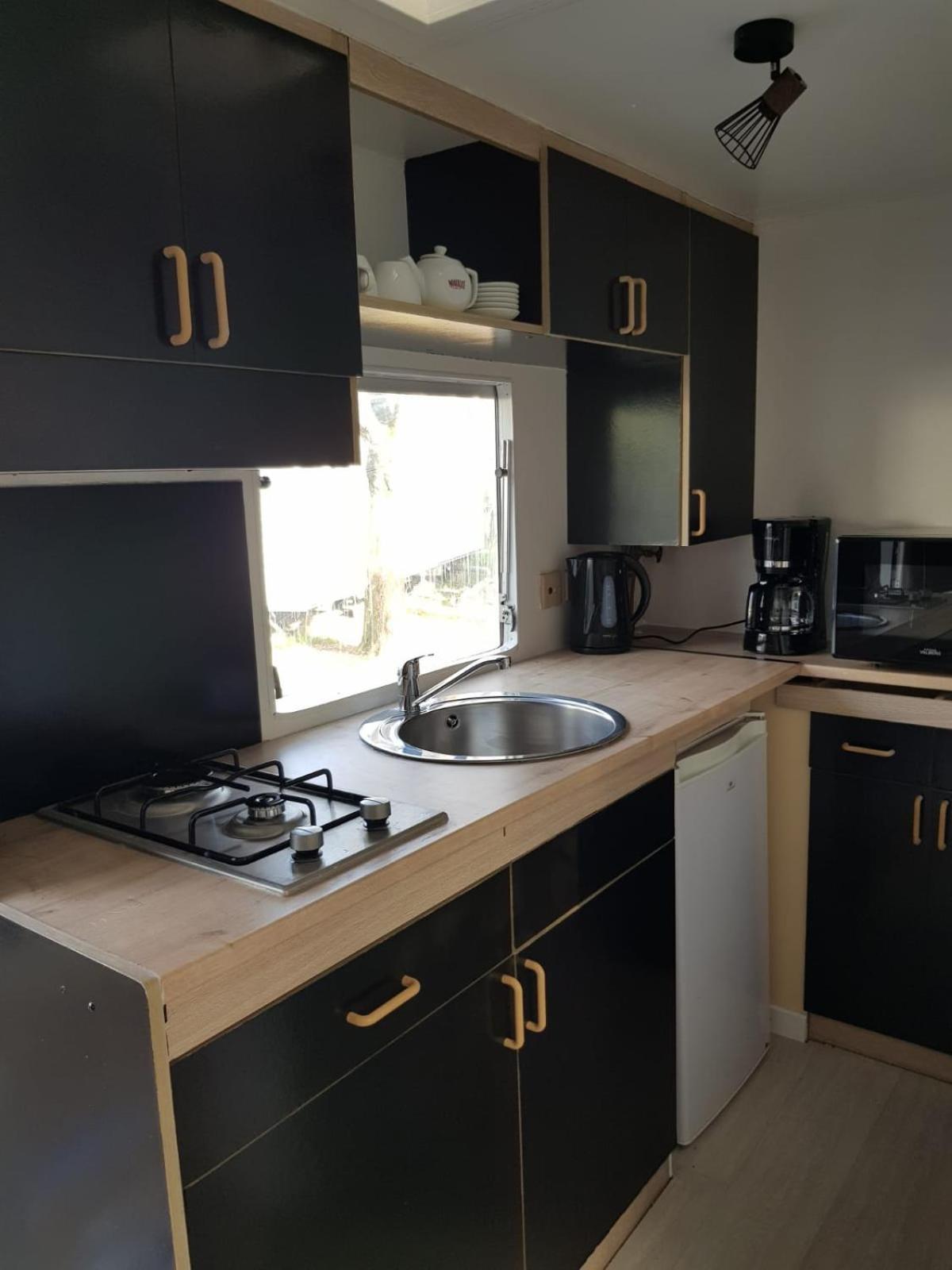 Gard Mobilhome Saint-Ambroix Exterior photo